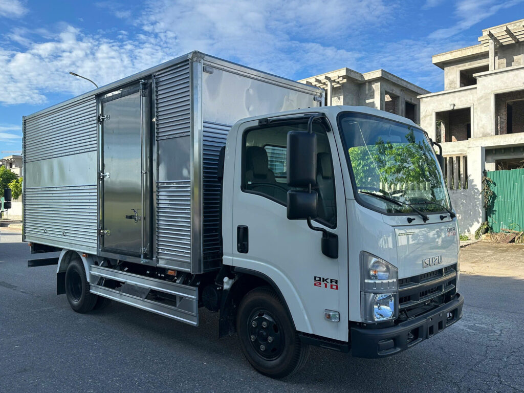 Xe Tải Isuzu QKR 210