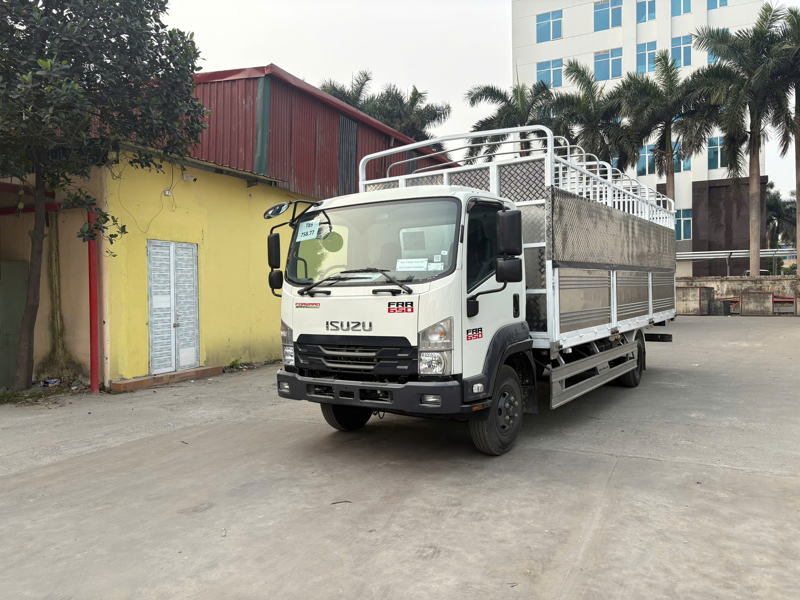 Trần thạch cao bị nứt ? 1784609771861 1934749643978951357 8269859273829629856 4ac419e31295e7e7b1c81ca2297445ca